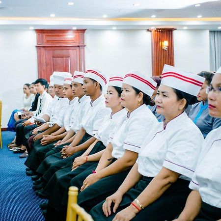Kampong Thom Royal Hotel Luaran gambar